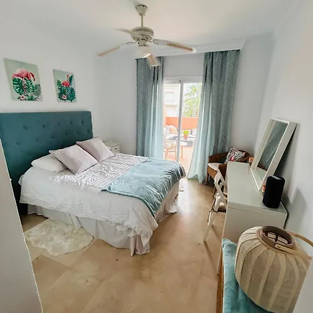 Comfy Seaside Duplex With Sea Views Appartamento